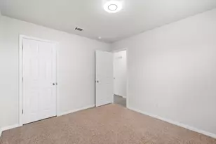 407 E Pietzsch St, Bartlett, TX 76511 - Photo 37