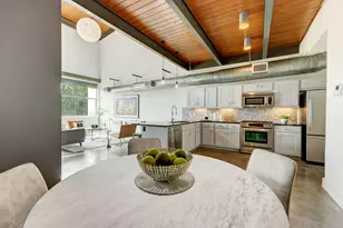 2205 N Lamar Blvd, Austin, TX 78705 - Photo 5