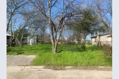 1622 Starcke Street, Seguin, TX 78155 - Photo 5