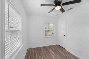 404 Middle Ln, Austin, TX 78753 - Photo 11