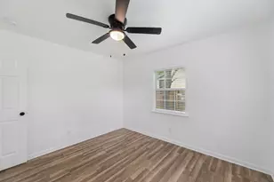 404 Middle Ln, Austin, TX 78753 - Photo 13