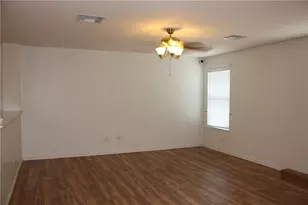 107 Outfitter Dr, Bastrop, TX 78602 - Photo 7