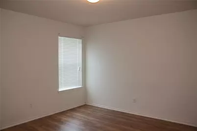 107 Outfitter Drive, Bastrop, TX 78602 - Photo 13