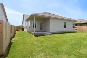 112 Mathew St, Bertram, TX 78605 - Photo 25