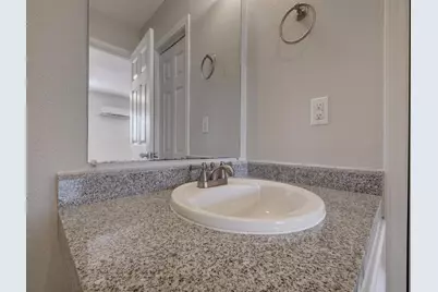 304 E 33rd Street #26, Austin, TX 78705 - Photo 27