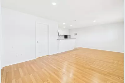 304 E 33rd Street #26, Austin, TX 78705 - Photo 3