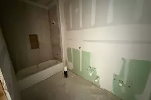 406 Hogans Pl Pl, Meadowlakes, TX 78654 - Photo 13