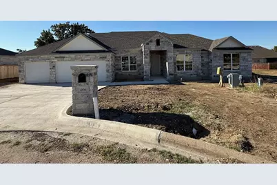 406 Hogans Place Place, Meadowlakes, TX 78654 - Photo 1