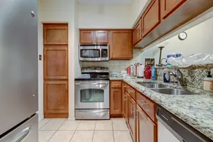 2901 San Jacinto Blvd, Austin, TX 78705 - Photo 5