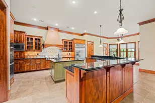 300 Escalera Pkwy, Georgetown, TX 78628 - Photo 9