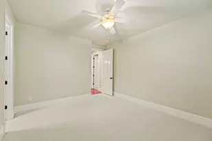 300 Escalera Pkwy, Georgetown, TX 78628 - Photo 29