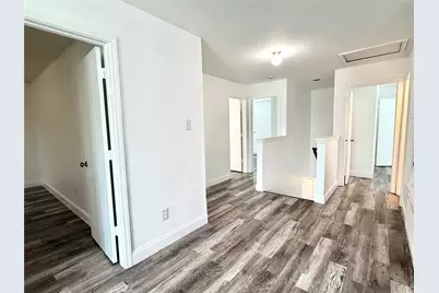 529 W Metcalfe Street, Hutto, TX 78634 - Photo 13