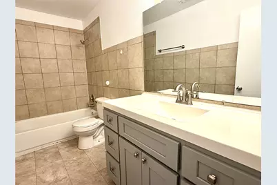 529 W Metcalfe Street, Hutto, TX 78634 - Photo 9