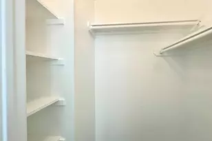 529 W Metcalfe St, Hutto, TX 78634 - Photo 11