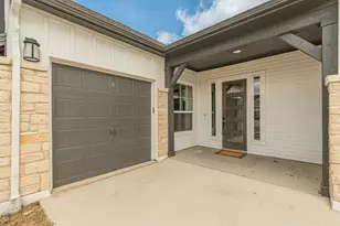 1316 Dancing Oak Ln, San Marcos, TX 78666 - Photo 3