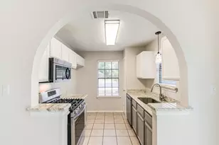 12922 Meehan Dr, Austin, TX 78727 - Photo 7