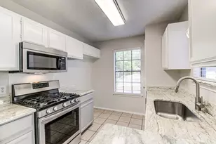 12922 Meehan Dr, Austin, TX 78727 - Photo 9