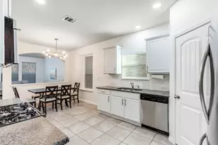 10805 Owyhee Vw, Austin, TX 78754 - Photo 9