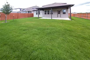 2013 Purple Martin Dr, Pflugerville, TX 78660 - Photo 27