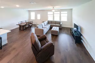 2013 Purple Martin Dr, Pflugerville, TX 78660 - Photo 7
