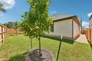 173 Comfort Dr, Buda, TX 78610 - Photo 37