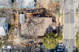 900 W Lynn St, Austin, TX 78703 - Photo 37