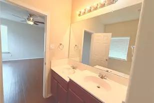 245 Verano Dr, Kyle, TX 78640 - Photo 13