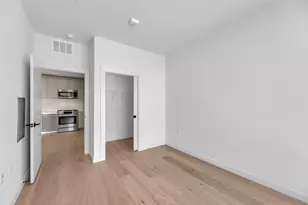 2209 S 1st St, Austin, TX 78704 - Photo 15