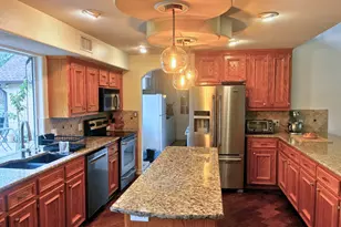 137 Wamel Way, Cedar Creek, TX 78612 - Photo 5