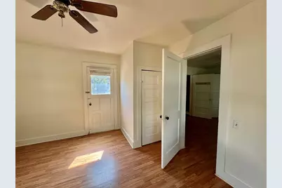 515 N Lampasas Street, Bertram, TX 78605 - Photo 15