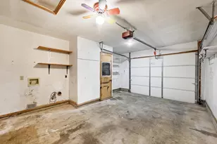3006 Linnet Dr, Austin, TX 78745 - Photo 23