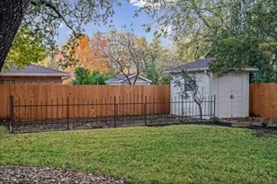 11713 Hobbiton Trail, Austin, TX 78739 - Photo 33