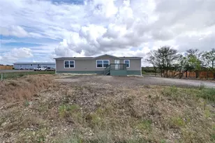 231 La Fortuna Dr, Del Valle, TX 78617 - Photo 5
