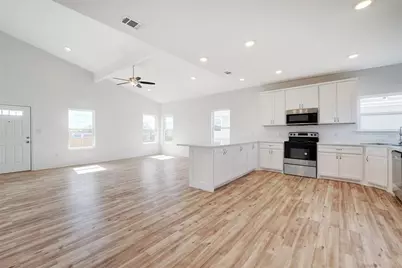 231 La Fortuna Drive, Del Valle, TX 78617 - Photo 1