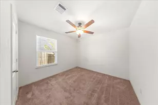 4005 Cressler Ln, Jarrell, TX 76537 - Photo 15