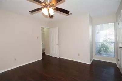 1407 Click Cove #B, Austin, TX 78758 - Photo 5