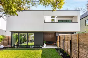 631 Tillery St, Austin, TX 78702 - Photo 3