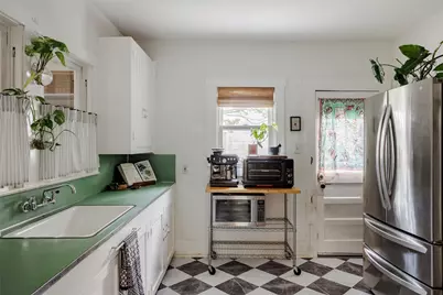 703 E 45th 1/2 Street, Austin, TX 78751 - Photo 17