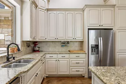 5319 Bull Run, Austin, TX 78727 - Photo 9