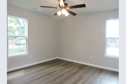 6908 Rufus Drive, Austin, TX 78752 - Photo 19