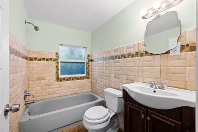 2409 E 9th Street #B, Austin, TX 78702 - Photo 15