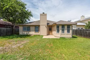 5703 Teri Rd, Austin, TX 78744 - Photo 15