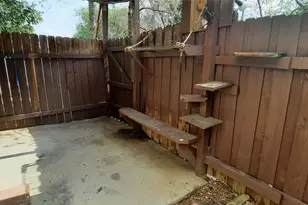 823 Taulbee Ln, Austin, TX 78757 - Photo 21