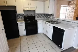 823 Taulbee Ln, Austin, TX 78757 - Photo 5