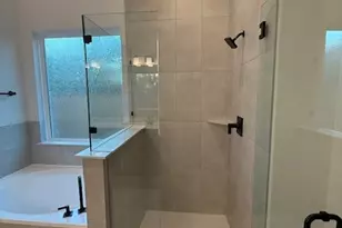 192 Five Mile Crk Wy, Kyle, TX 78640 - Photo 17