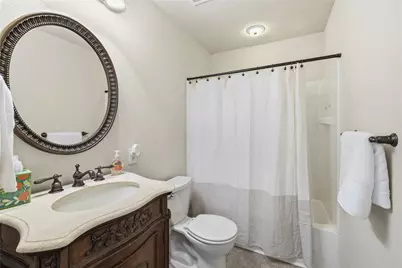 309 Heritage Hills Drive, Fredericksburg, TX 78624 - Photo 19