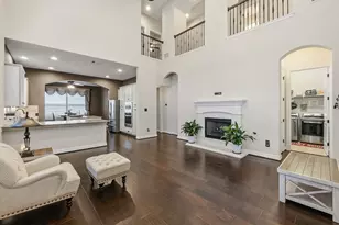 401 Bellagio Dr, Lakeway, TX 78734 - Photo 3