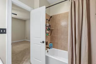 401 Bellagio Dr, Lakeway, TX 78734 - Photo 33