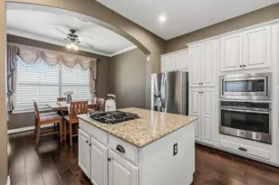 401 Bellagio Dr, Lakeway, TX 78734 - Photo 13