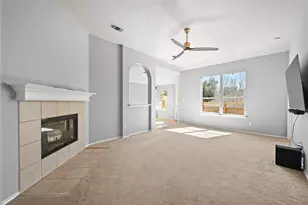 740 Clearview Cir, San Marcos, TX 78666 - Photo 3